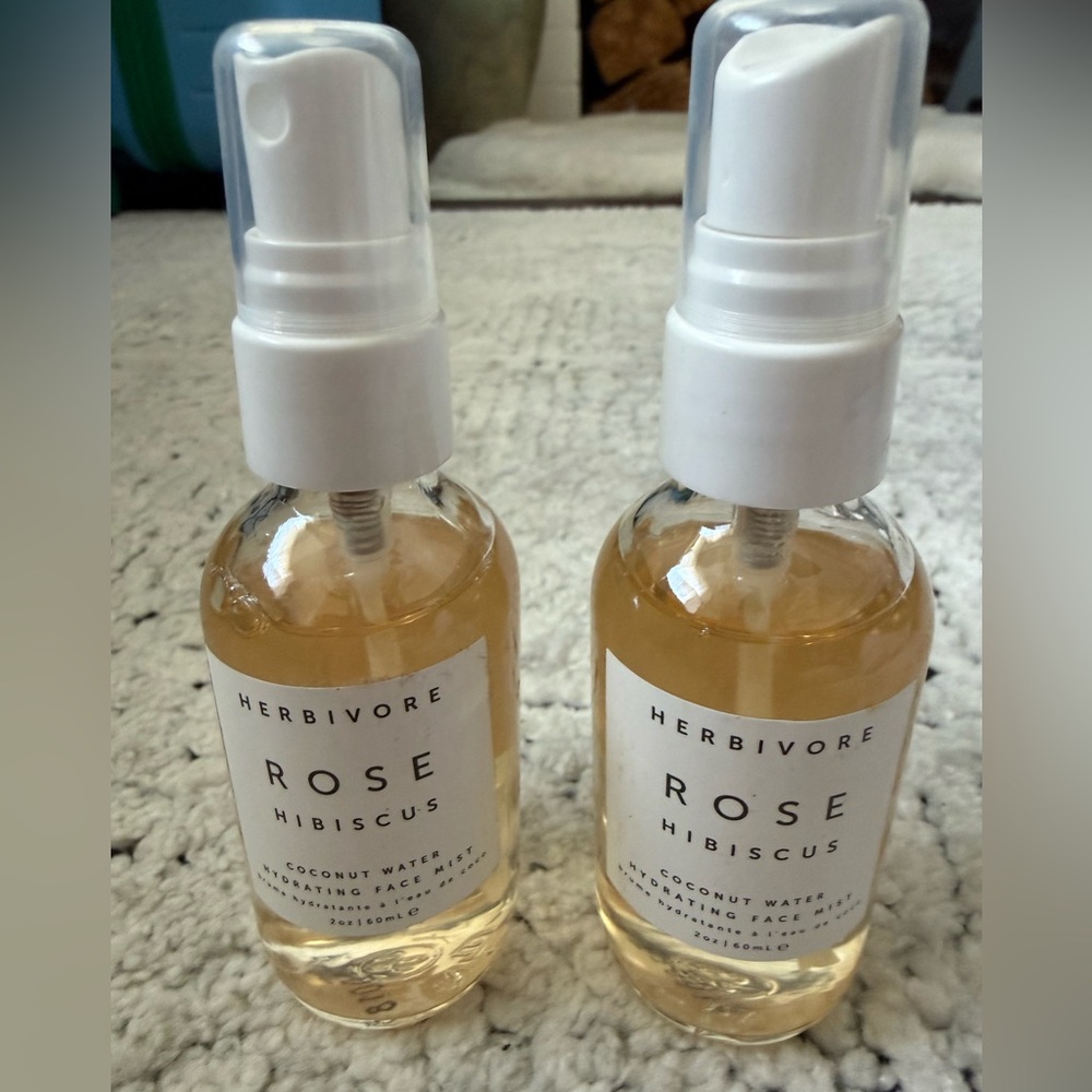 HERBIVORE Rose Hibiscus Coconut Water Hydrating Face Mist 2oz Bottle x 2